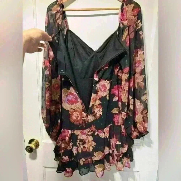 NWT Lulus Dramatically Dreamy Black Floral Chiffon Tiered Lurex Mini Dress - Picture 8 of 14